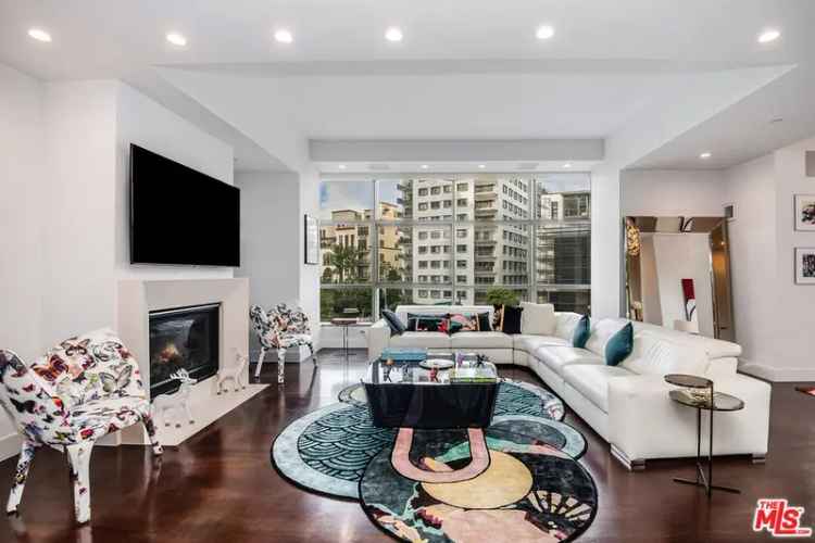 House For Sale in 10776, Wilshire Boulevard, Los Angeles, California