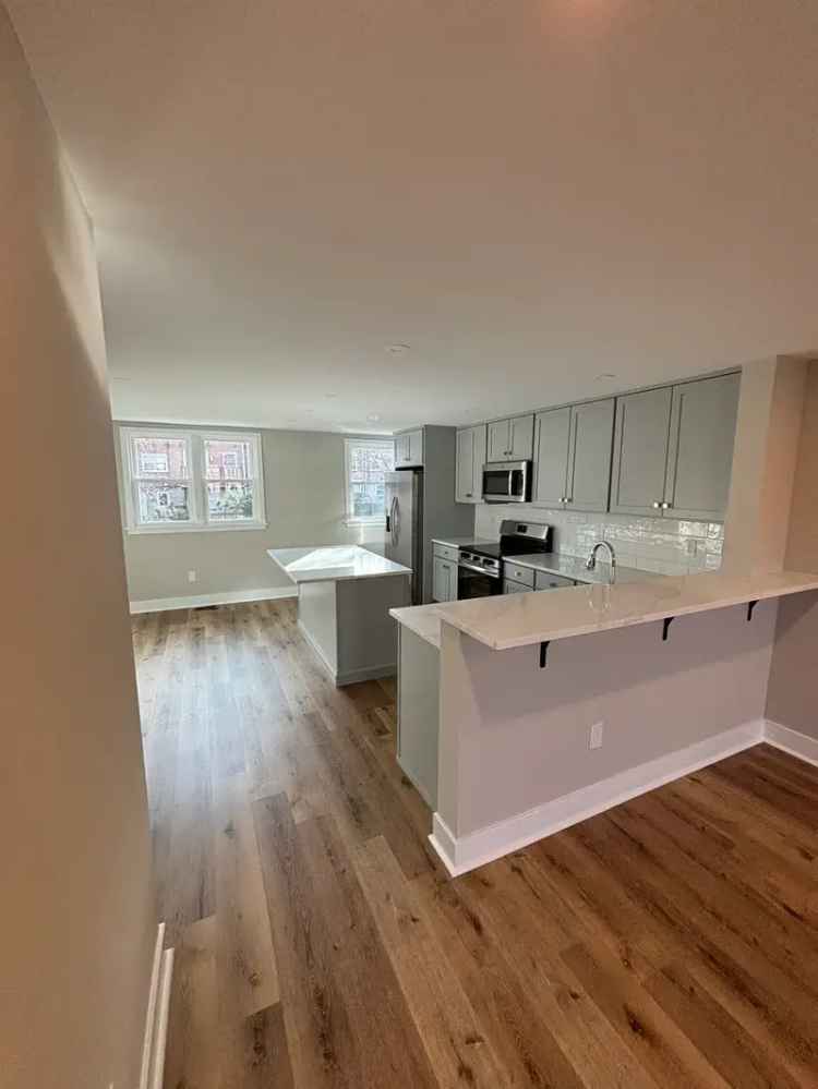 Rent Beautifully Remodeled Townhouse with 4 Beds in Clifton Heights