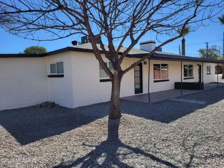 Duplex for Rent in Tucson with New Interiors and Ample Parking