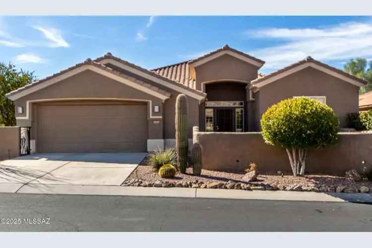 Buy 3 Bed 2 Bath Home in Highlands at Dove Mountain with Golf Course Views