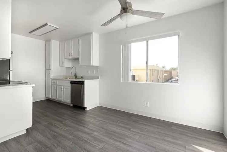 Rent Apartments in Terre at Vintage with Quiet Community Features