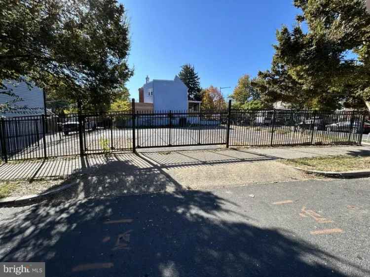 Land For Sale in 1801, D Street Northeast, Washington, District of Columbia