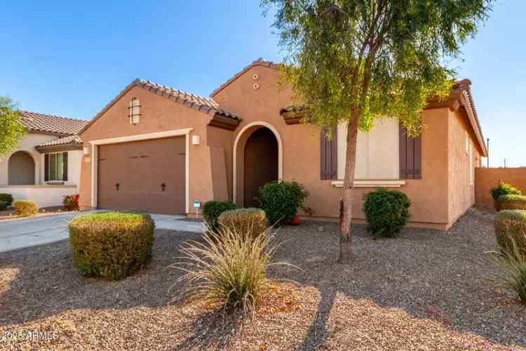 Buy House in Festival Foothills Featuring 4 Bedrooms and a Landscaped Backyard