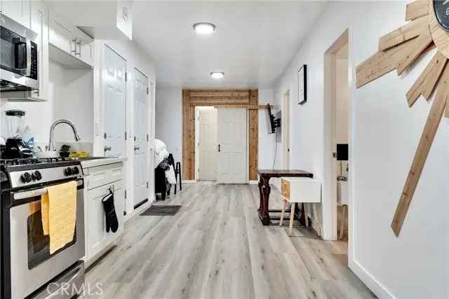 House For Sale in 6413, South Vermont Avenue, Los Angeles, California