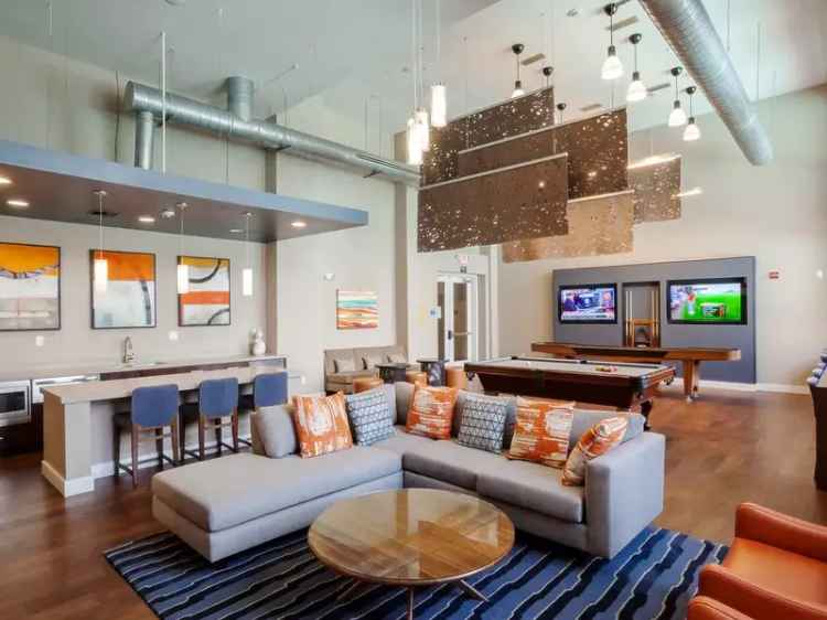 Rent Spacious Apartments with High Ceilings in San Jose