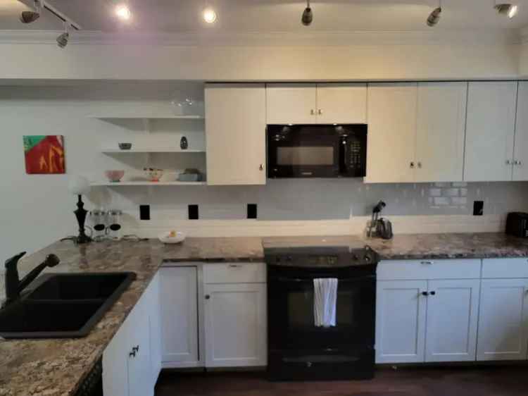 Rent Fully Furnished Apartment Unit in SOMA District Little Rock