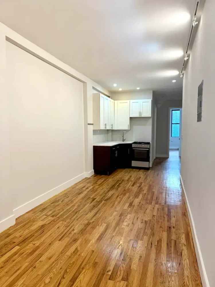 Rent Cozy Apartment Unit with Backyard in Perfect Location