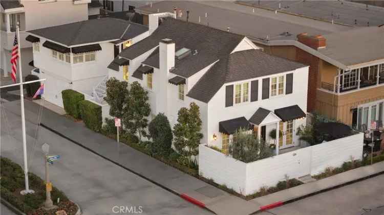 House For Sale in 126, Abalone Avenue, Newport Beach, California