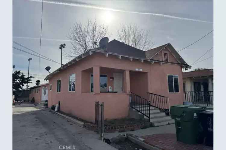 Cash Offers Only Buy 3 Unit Complex in Prime Los Angeles Location