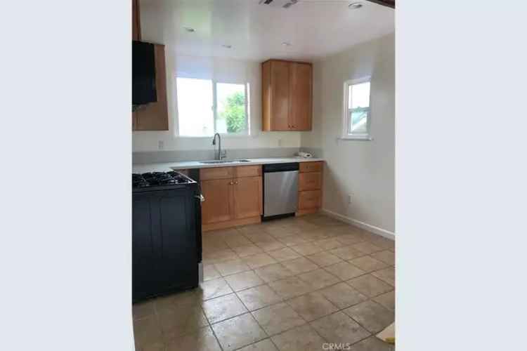 Buy Multifamily House in Atwater Village with Separate Units and Bonus Room