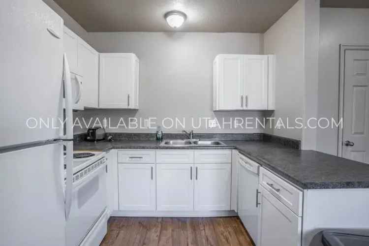 Rent Apartment Unit Near BYU Campus with Spacious Rooms and Amenities