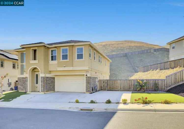 House For Sale in Pittsburg, California