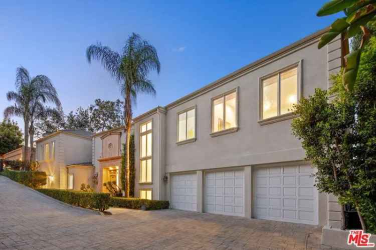 House For Sale in 14435, Mulholland Drive, Los Angeles, California