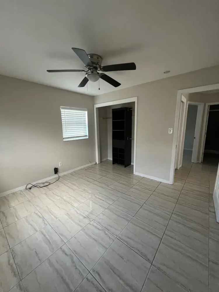 Rent Newly Remodeled 3 Bedroom Home Near Busch Gardens