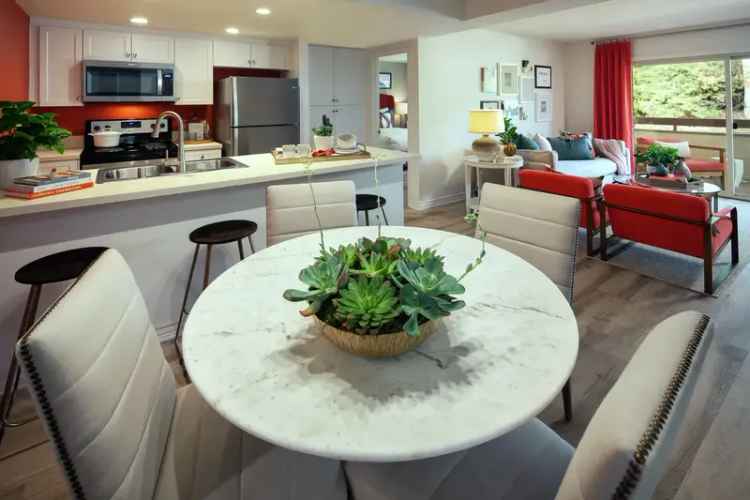 Rent Coastal Apartments Near Carlsbad Beaches with Great Amenities