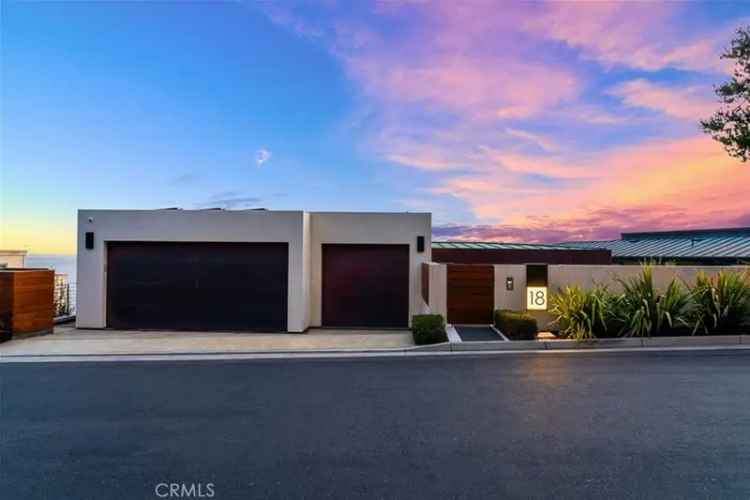 Luxury buy coastal estate with panoramic ocean views in Laguna Beach