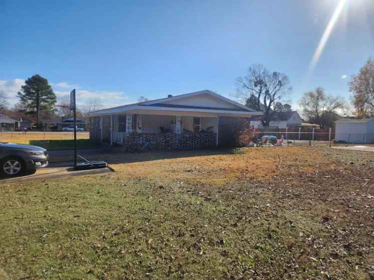 House For Sale in 101, Peden Drive, Clarksville, Arkansas