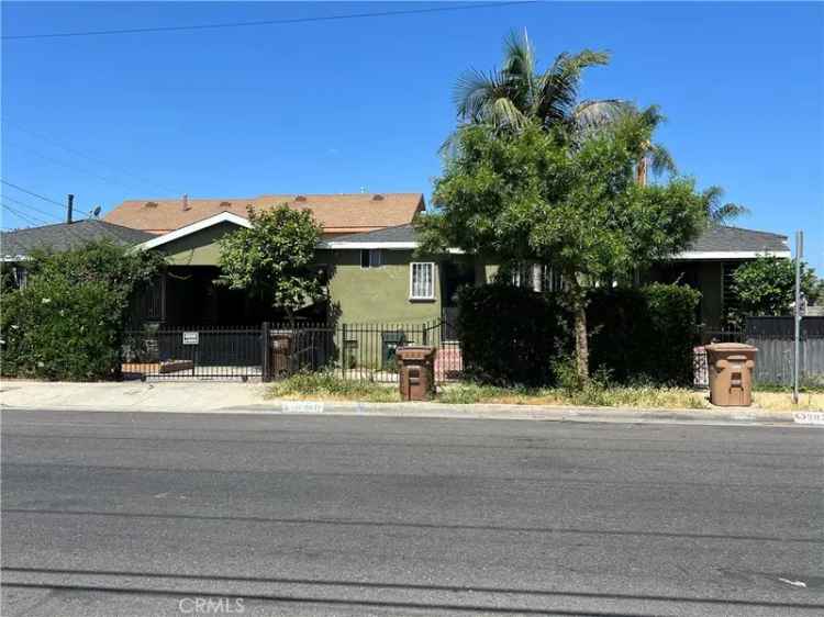 House For Sale in 1202, West 90th Place, California