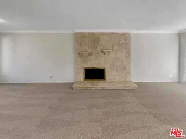 House For Sale in 15171, Marne Circle, Irvine, California