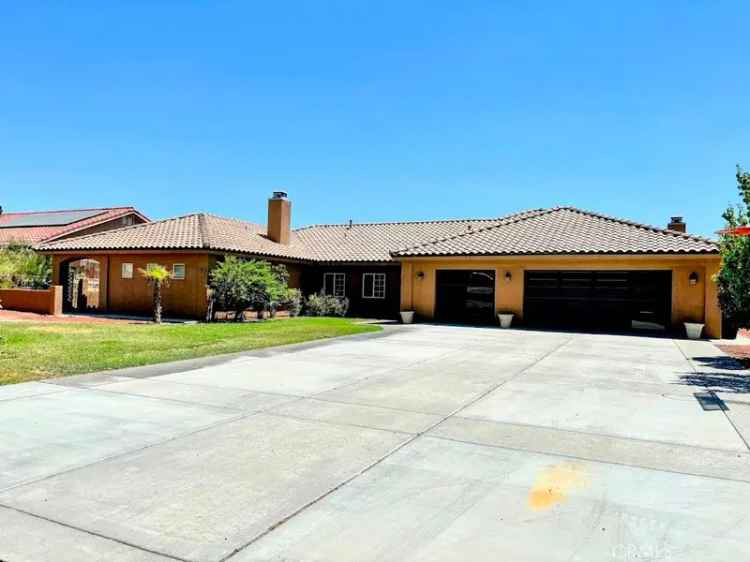 House For Sale in 26663, Red Coach Lane, California