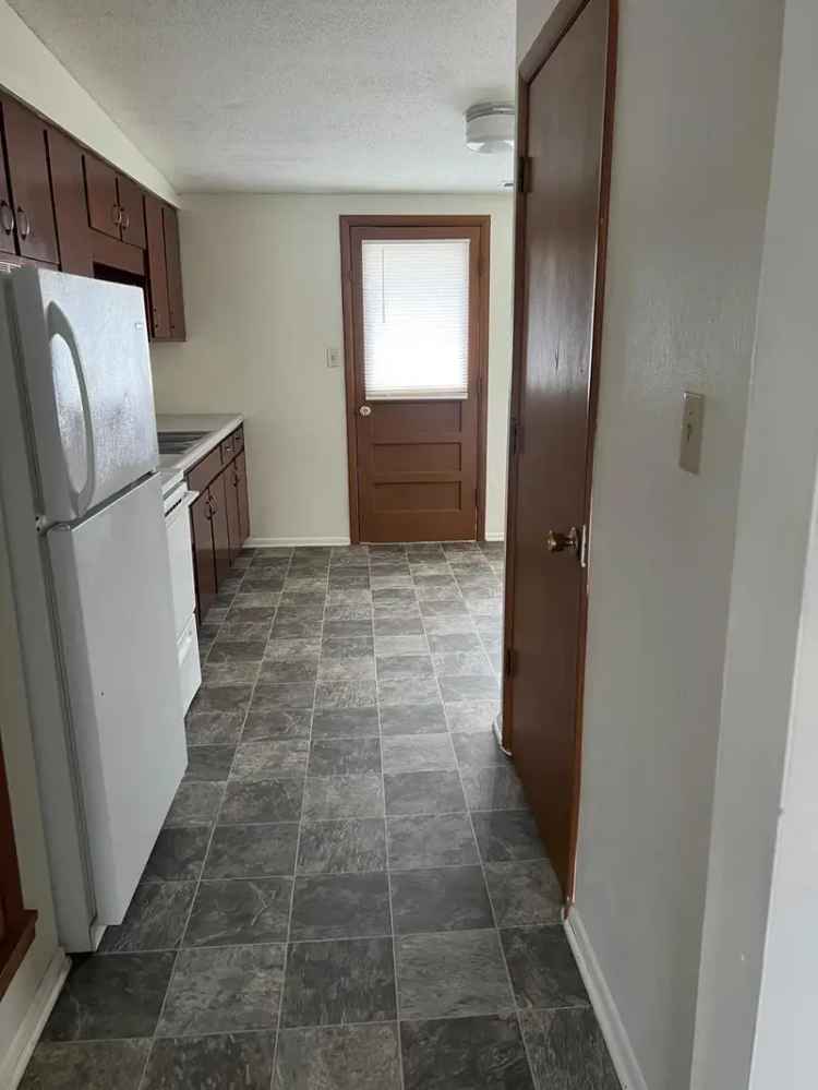 Rent Spacious Apartments Near UCM Campus with Pet Friendly Features