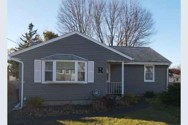 Buy House with Renovated Kitchen and Spacious Backyard Near West Haven