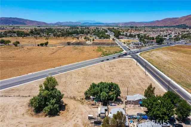 Land For Sale in San Jacinto, California