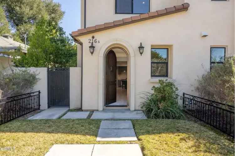 Rent Duplex in Arcadia with High-end Finishes and Modern Luxury