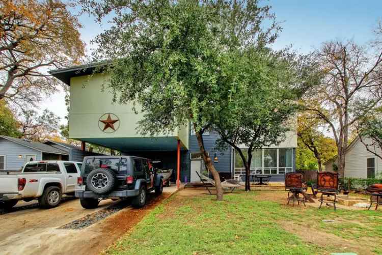 Rent Modern 4 Bedroom Apartment in Austin with Spacious Layout