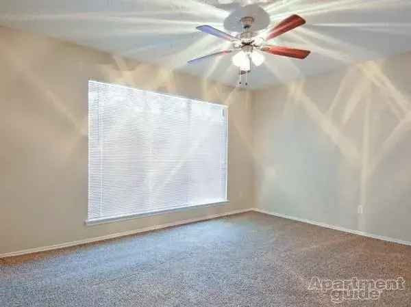 Rent Keystone Townhomes Two Bedroom Apartments in Downtown Tomball