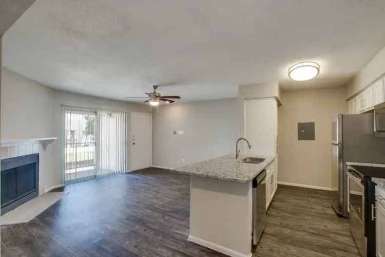 Rent Apartments in Pearland Texas with Premier Amenities