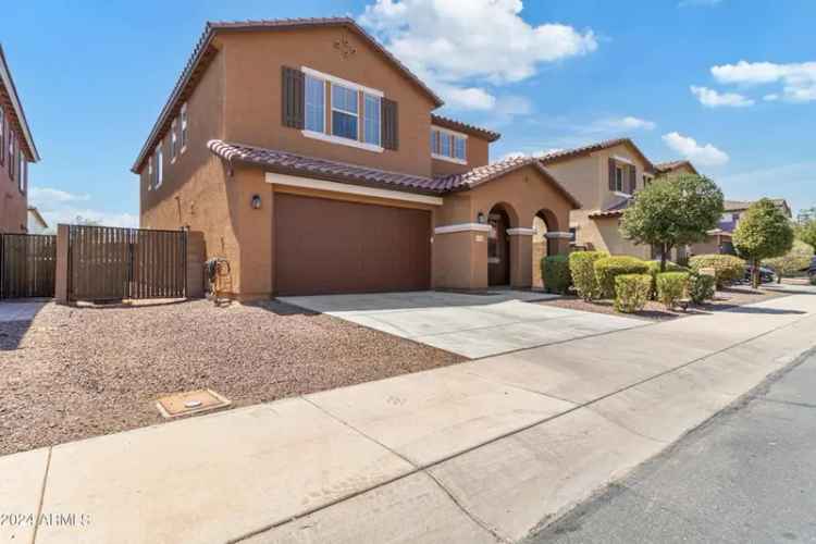 Buy Luxury 4 Bedroom House in Verrado with Gourmet Kitchen and Backyard Oasis