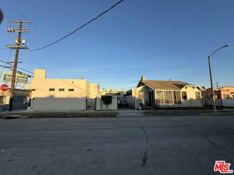 House For Sale in 5806, 3rd Avenue, Los Angeles, California