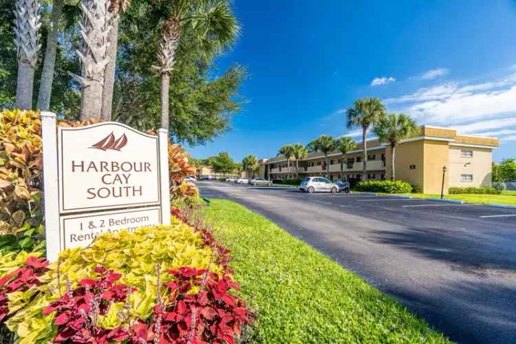 Rent Apartments in Stuart with Spacious Homes and Tropical Pools