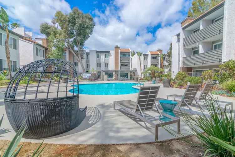 Rent Apartments in Woodland Hills with Vibrant Community Features