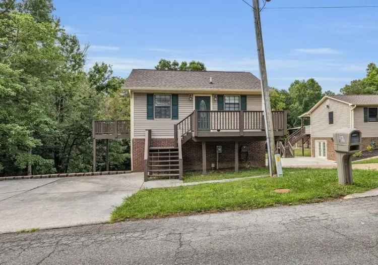 Rent Spacious 2 Bedroom Apartment Unit Near Chattanooga with In-Law Suite