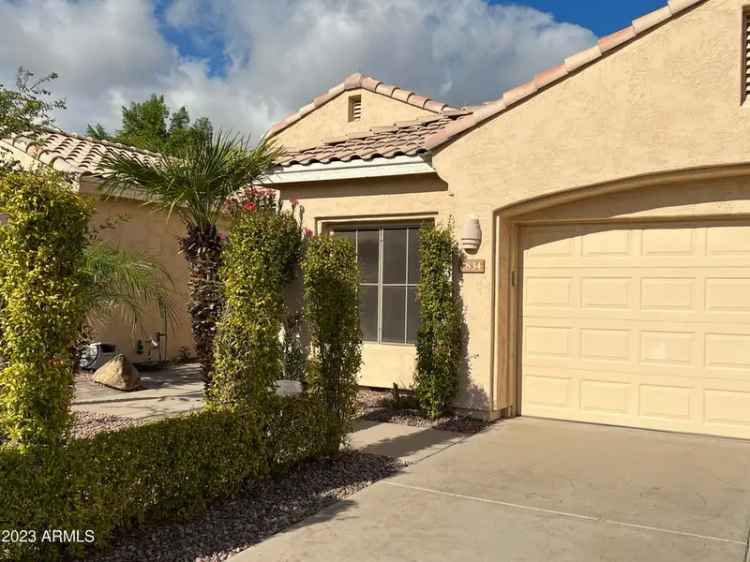 House For Sale in 1834, West Oriole Way, Chandler, Arizona