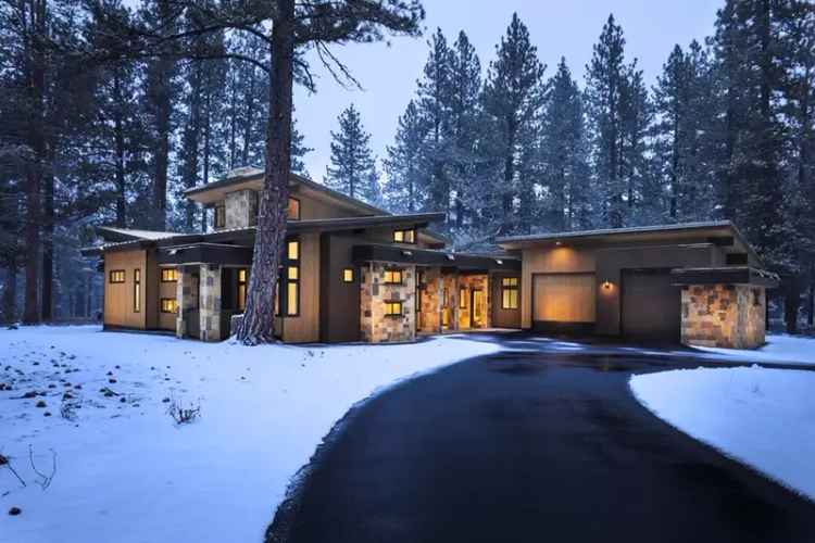 Buy Single Story Home in Truckee with Golf Course Views and Modern Features