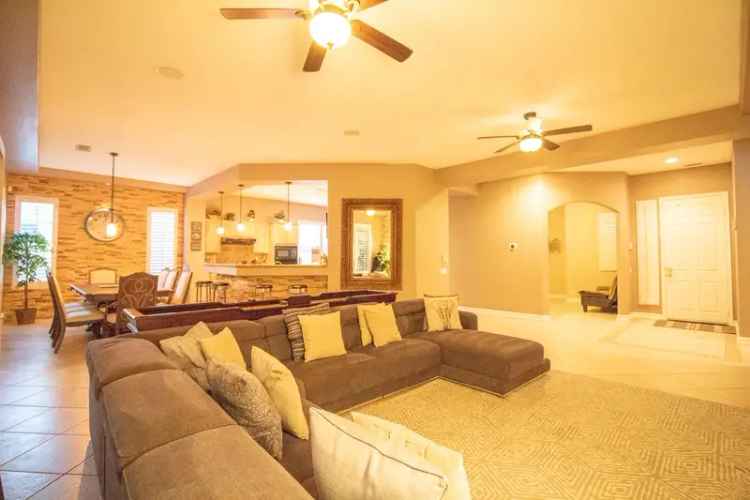 Rent Beautiful Home with Pool in Quiet Neighborhood Near Palm Springs