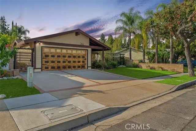 House For Sale in 762, West Virginia Ann Drive, Azusa, California