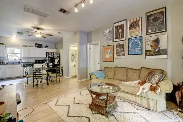 Rent Charming 2 Bedroom Apartment in East Austin with Unique Perks