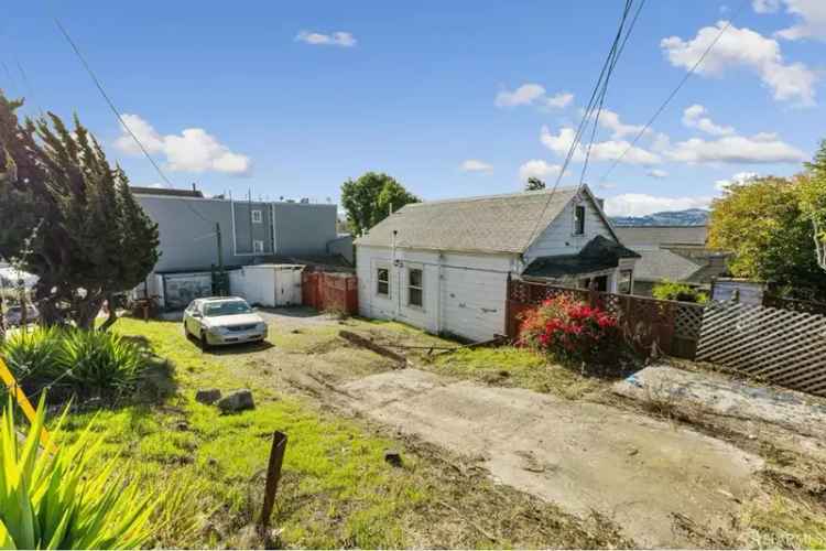 House For Sale in 2203, 25th Street, San Francisco, California