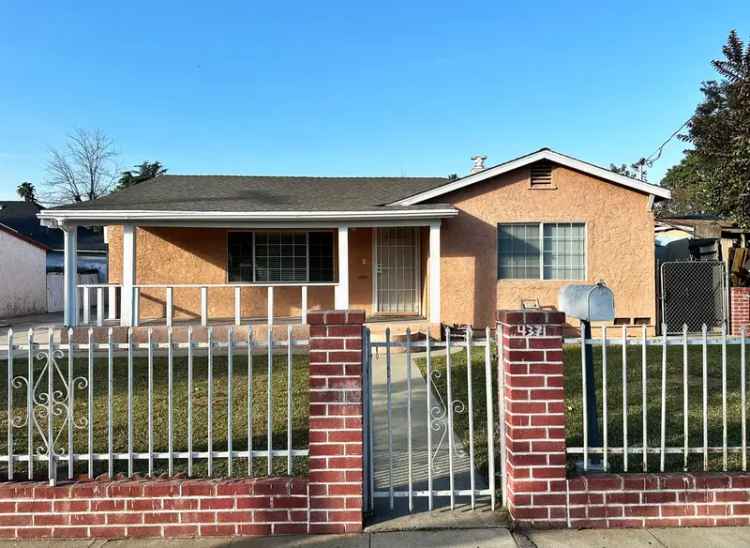 Rent Apartment Unit in Pomona with 2 Bedrooms and Spacious Living Areas