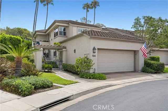 House For Sale in 98,100,102,104, Ocean Vista, Newport Beach, California