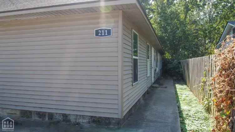 House For Sale in 211, Belt Street, Jonesboro, Arkansas