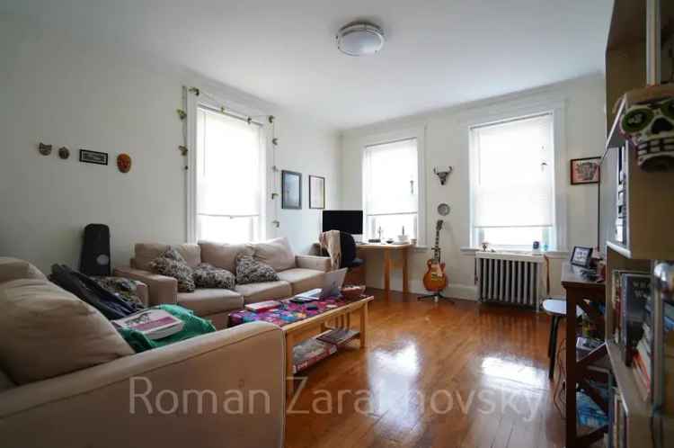 Rent Spacious Fully Remodeled 1 Bedroom Apartment in Brighton