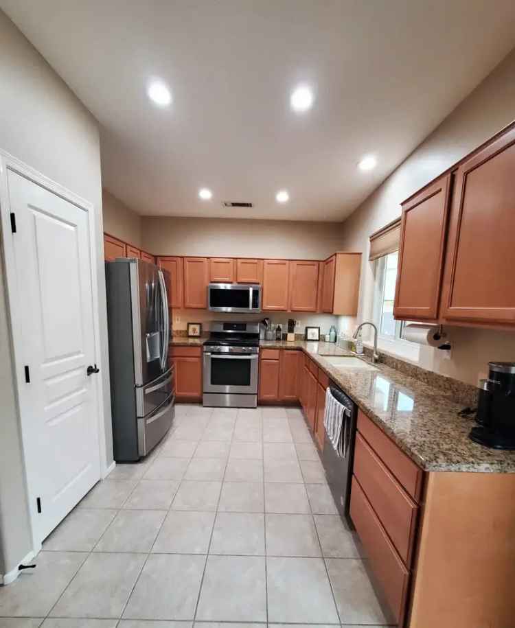 Beautiful Two Bedroom Home for Rent in The Grand Arizona