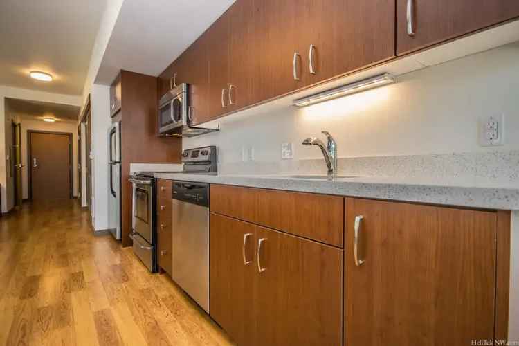 Rent Apartments in Corbett Heights Portland with Upscale Amenities