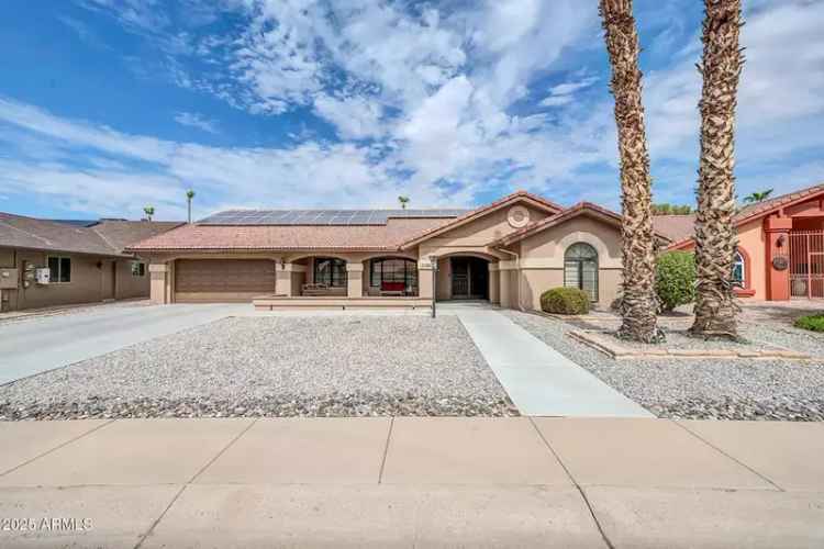 Rent luxurious home on Grandview Golf Course in Sun City West with premium upgrades