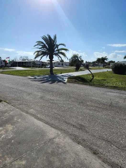 Land For Sale in 6323, Bob White Drive, Englewood, Florida